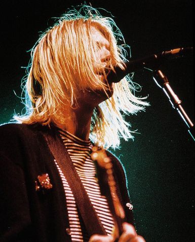 KURT COBAİN Kurt-Cobain--C10102157.jpeg.jpg
